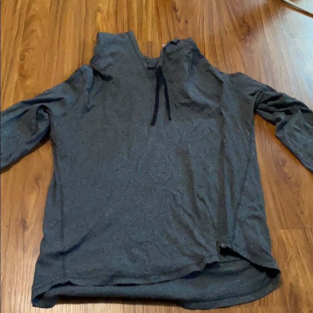 Grey sweatshirt